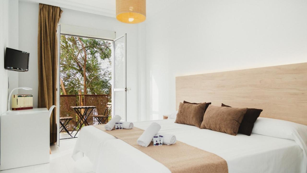 Hotel Olive Осуна Екстериор снимка